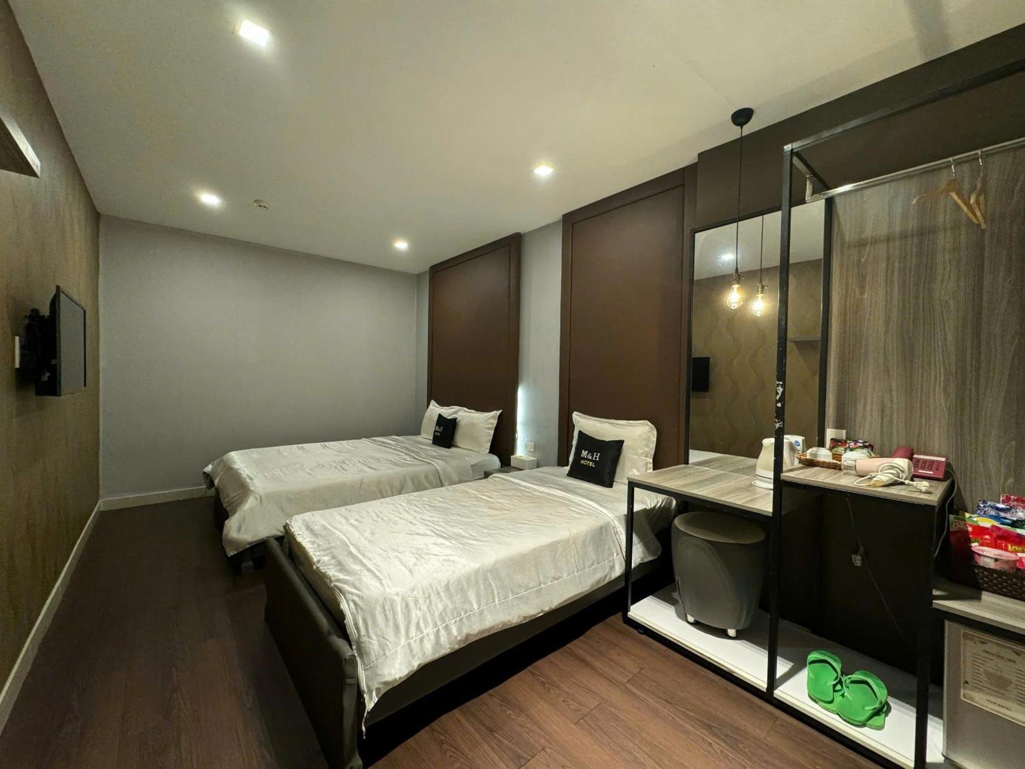 M&H Hotel Cidade de Ho Chi Minh Exterior foto